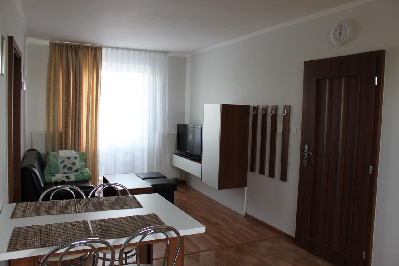 Privat Arcadia Apartment โปดไฮสกา ภายนอก รูปภาพ