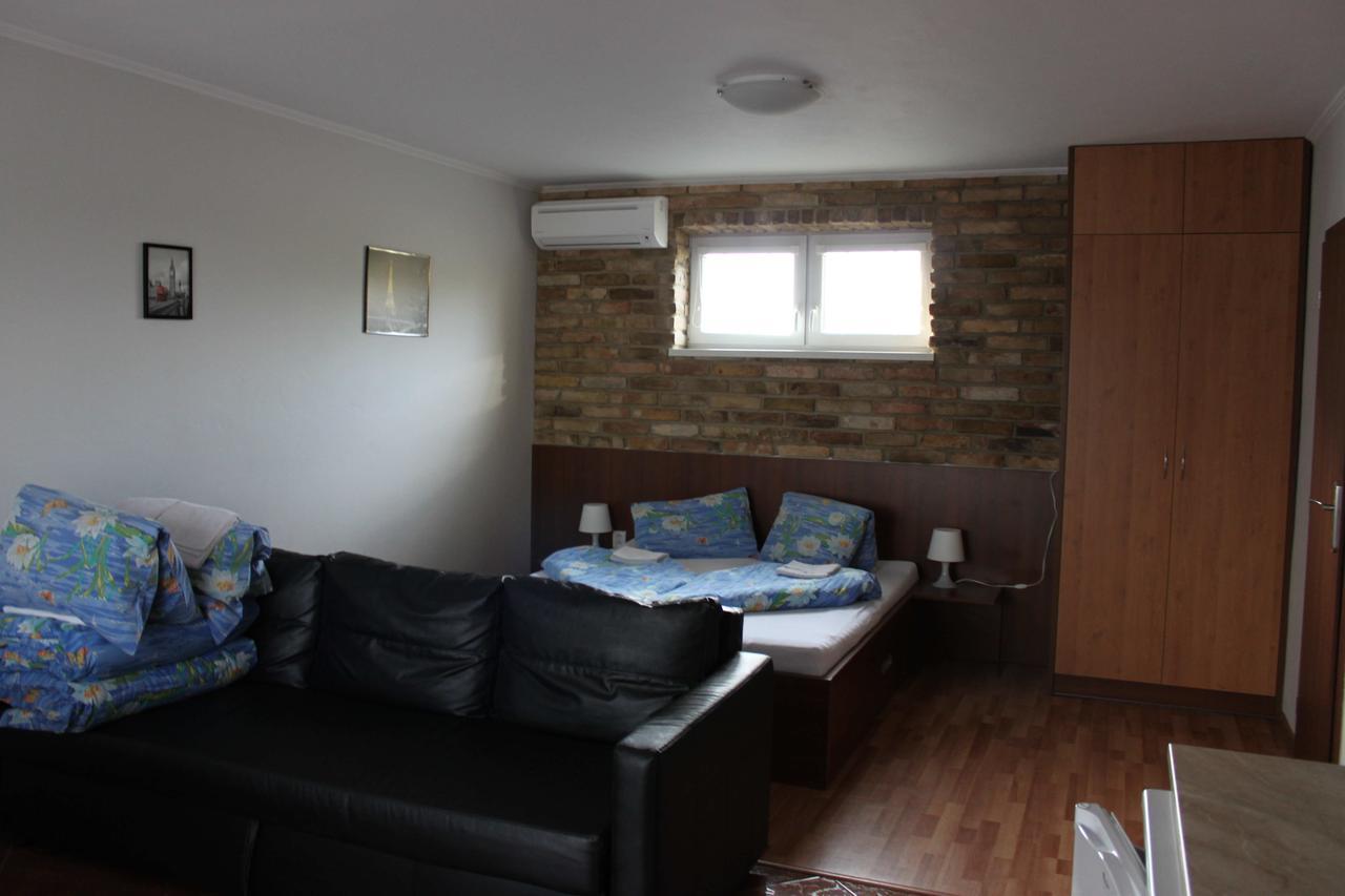 Privat Arcadia Apartment โปดไฮสกา ภายนอก รูปภาพ